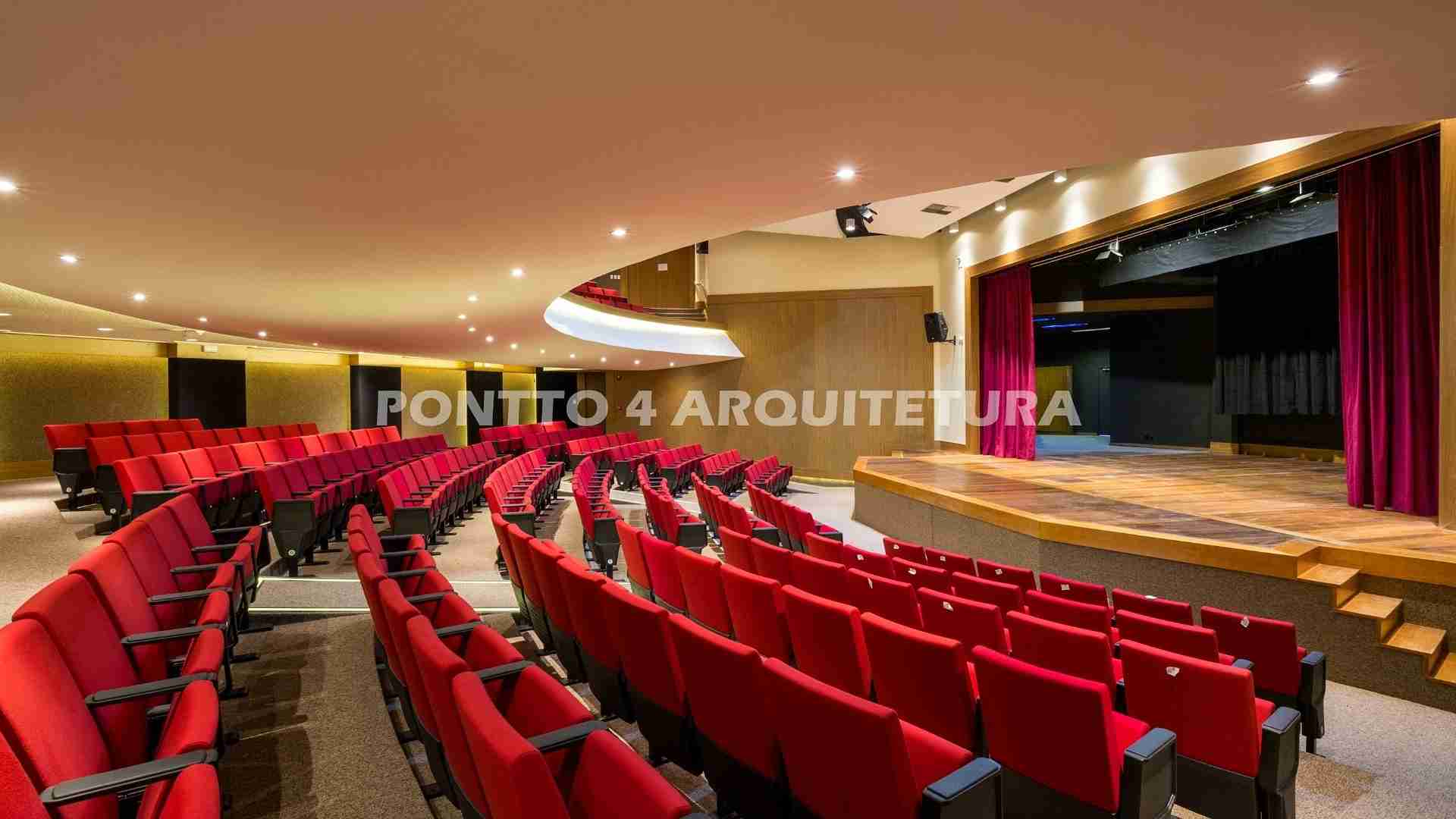TEATRO_PALCO_PLATEIA.jpg